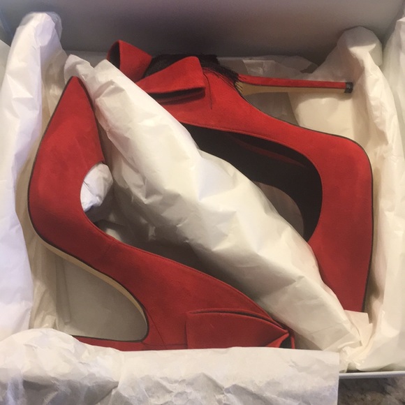 Aleksander Siradekian Izo Bow - Picture 4 of 8